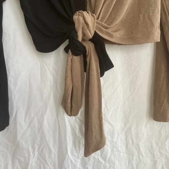 & Other Stories Colorblock two-tone Wrap Knit Top Size Small - Picture 4 of 13